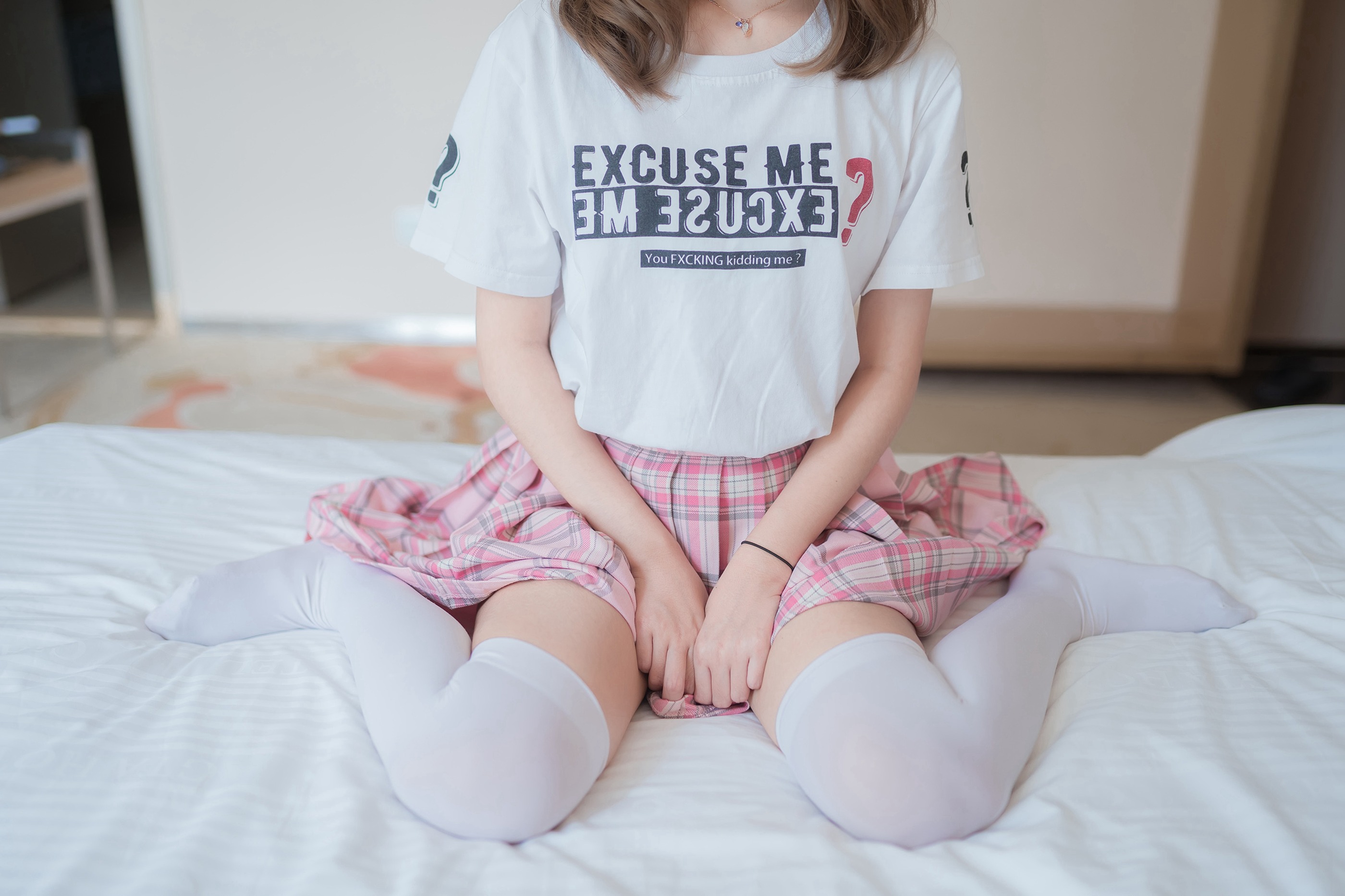 图片[1]-风之领域 – NO.066 超美气质格子裙少女 [45P]-XikXak